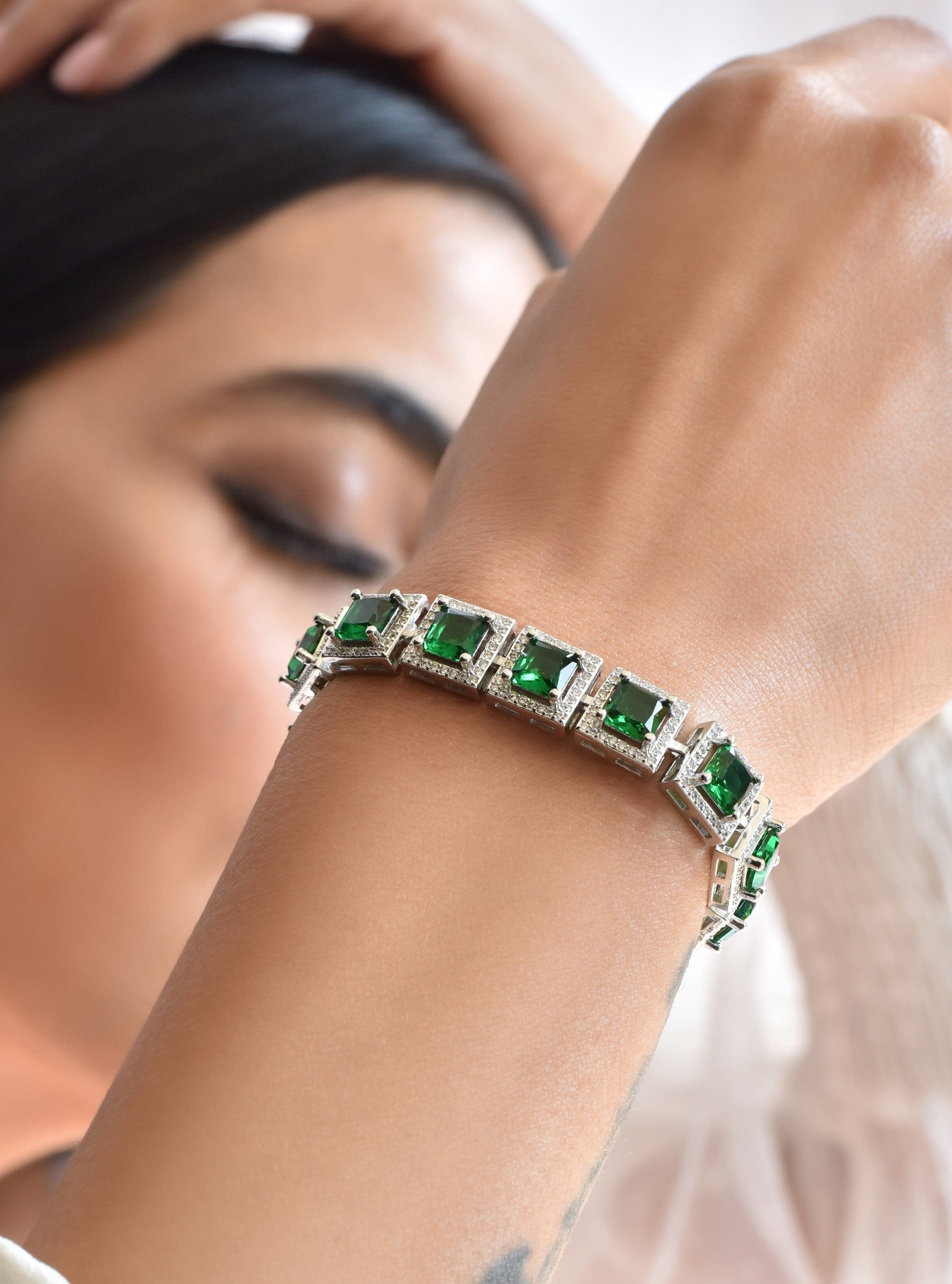 Klissaa bracelet Klissaa Emerald Tennis Bracelet