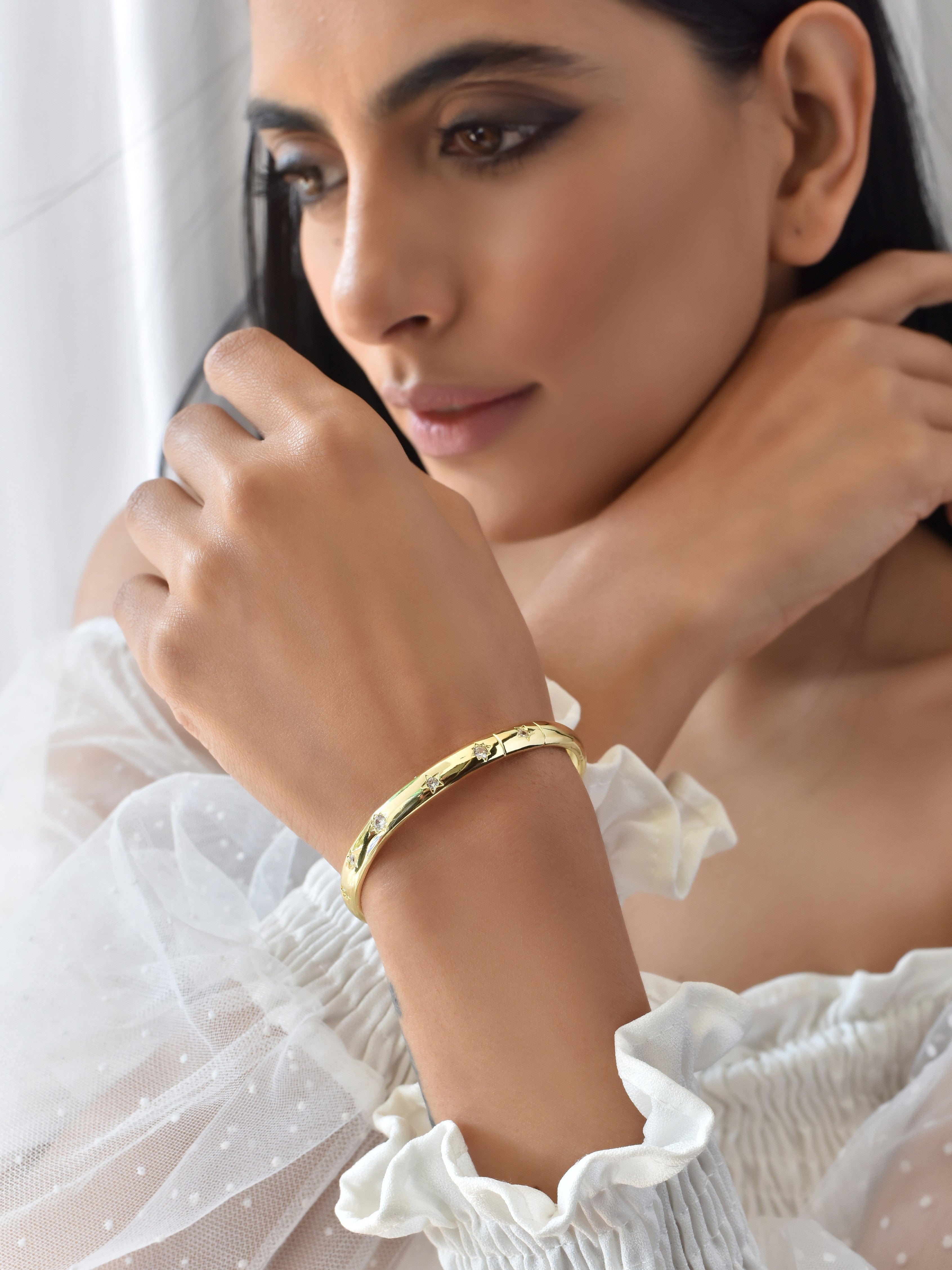 Klissaa bracelet Rigel Star Cuff Bangle