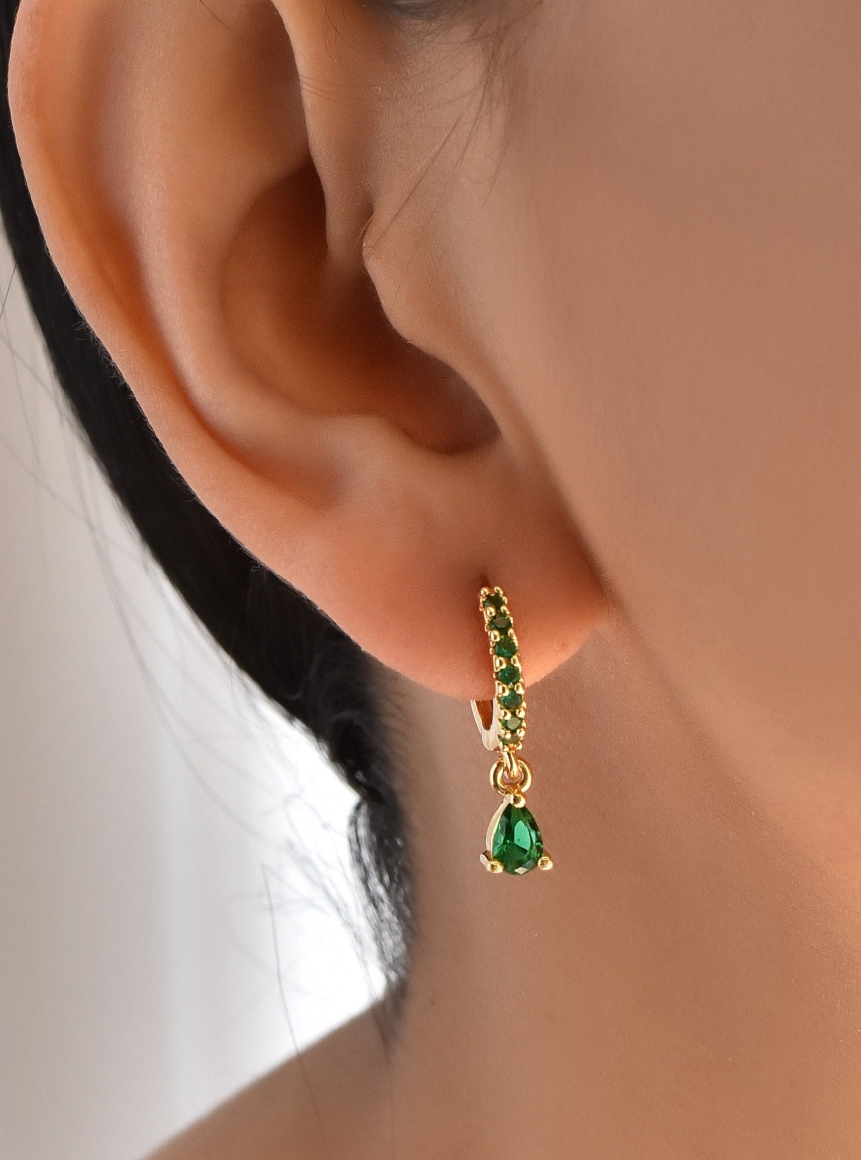 Klissaa earrings Emerald Zirconia Dangle Earrings