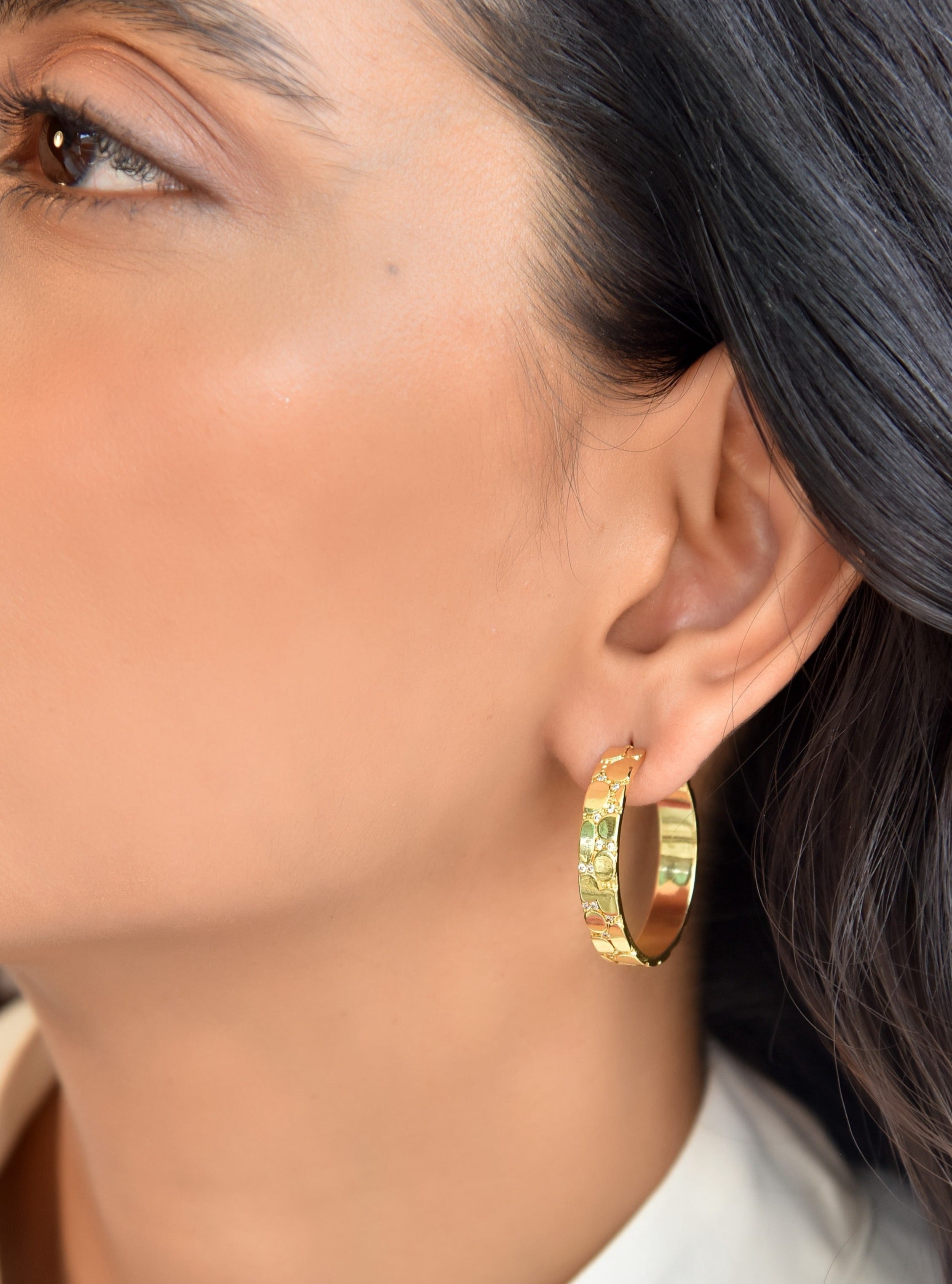 Klissaa Earrings Glittering Gold Hoops By Klissaa