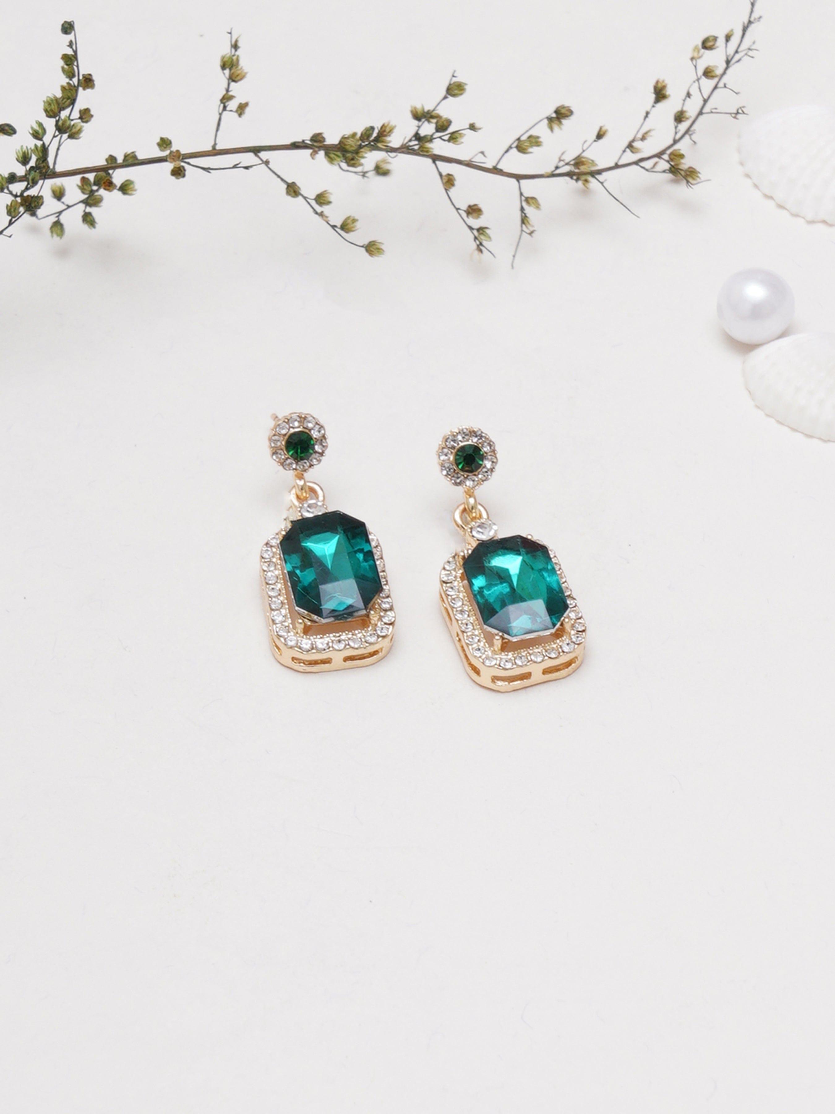 Klissaa earrings Princess Emerald Drops
