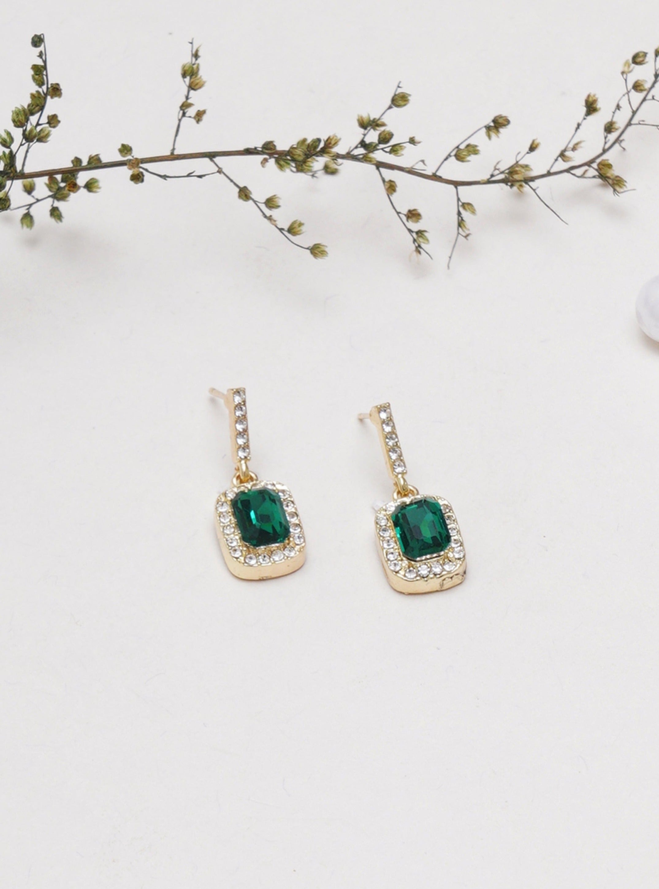 Klissaa earrings Sparkling Emerald Drops